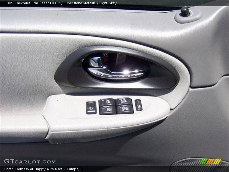 Silverstone Metallic / Light Gray 2005 Chevrolet TrailBlazer EXT LS