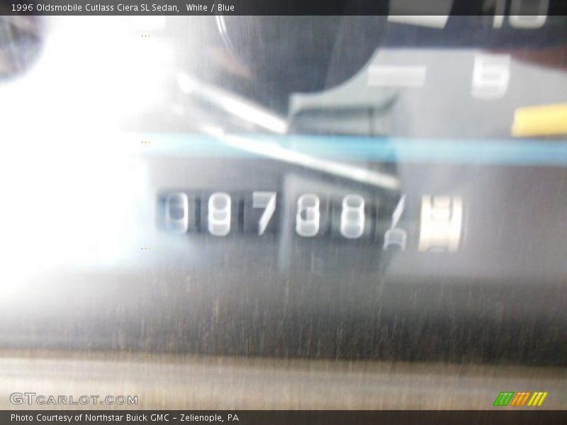 White / Blue 1996 Oldsmobile Cutlass Ciera SL Sedan