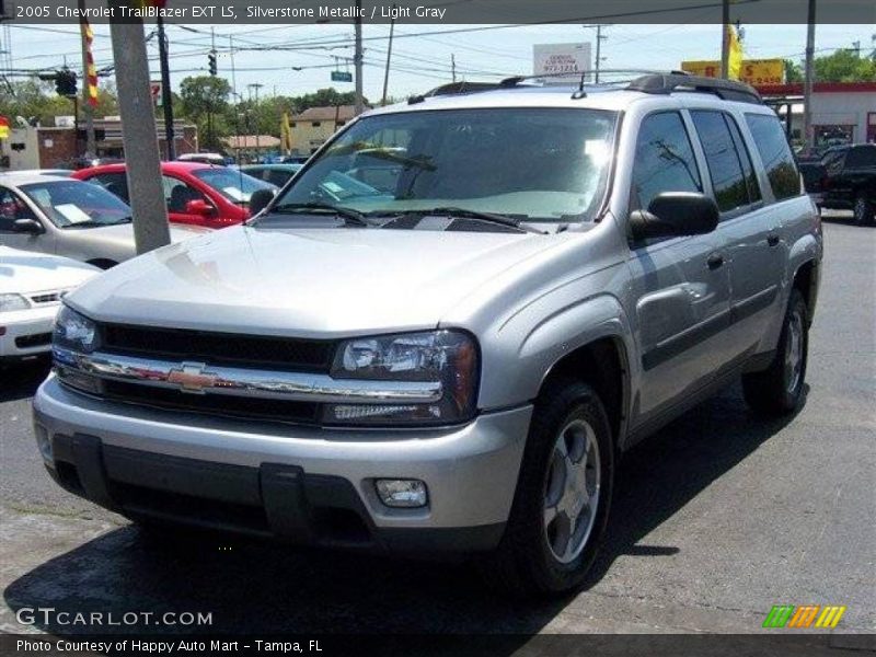 Silverstone Metallic / Light Gray 2005 Chevrolet TrailBlazer EXT LS