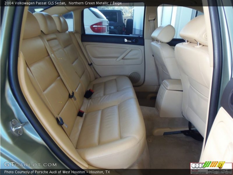 Northern Green Metallic / Beige 2004 Volkswagen Passat GLS Sedan