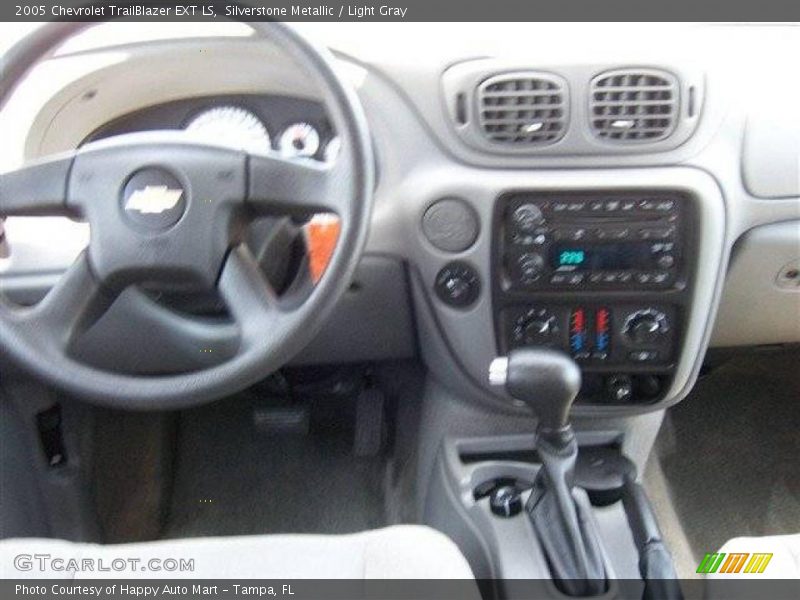 Silverstone Metallic / Light Gray 2005 Chevrolet TrailBlazer EXT LS