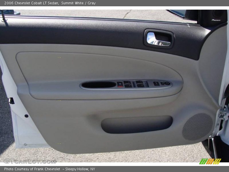 Summit White / Gray 2006 Chevrolet Cobalt LT Sedan