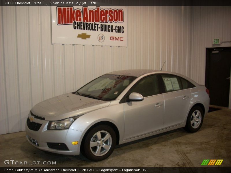 Silver Ice Metallic / Jet Black 2012 Chevrolet Cruze LT