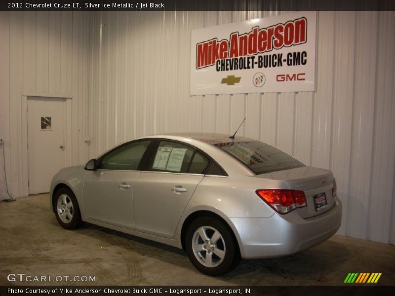 Silver Ice Metallic / Jet Black 2012 Chevrolet Cruze LT