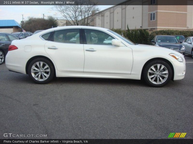Moonlight White / Wheat 2011 Infiniti M 37 Sedan