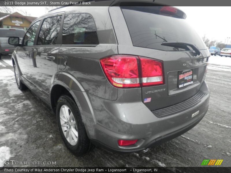 Storm Gray Pearl / Black 2013 Dodge Journey SXT