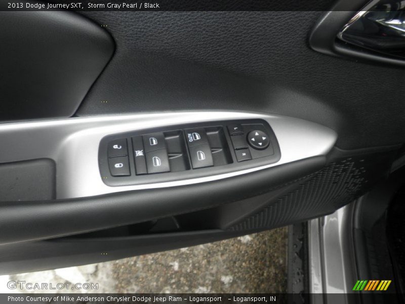 Storm Gray Pearl / Black 2013 Dodge Journey SXT