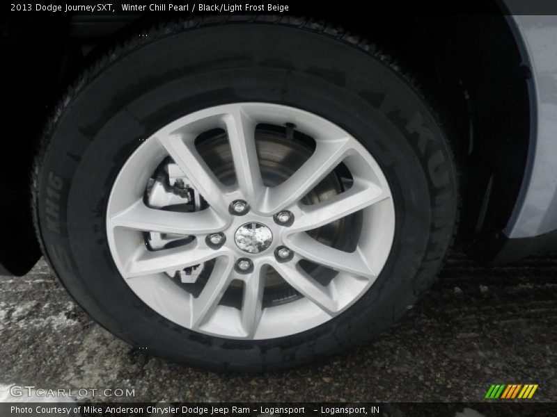Winter Chill Pearl / Black/Light Frost Beige 2013 Dodge Journey SXT
