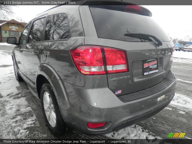 Storm Gray Pearl / Black 2013 Dodge Journey SXT