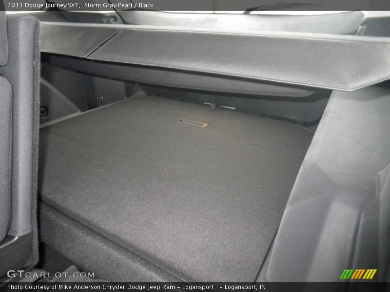 Storm Gray Pearl / Black 2013 Dodge Journey SXT