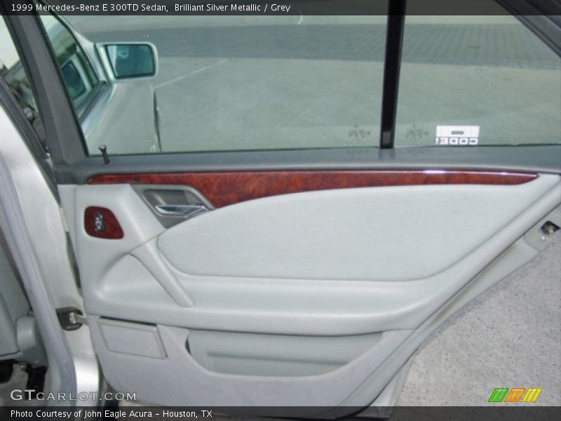 Brilliant Silver Metallic / Grey 1999 Mercedes-Benz E 300TD Sedan