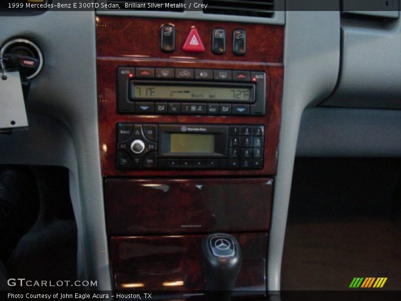 Brilliant Silver Metallic / Grey 1999 Mercedes-Benz E 300TD Sedan