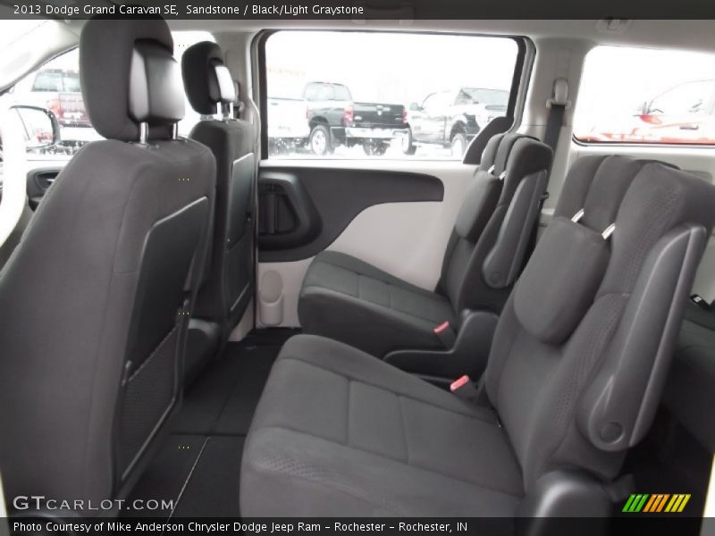 Sandstone / Black/Light Graystone 2013 Dodge Grand Caravan SE