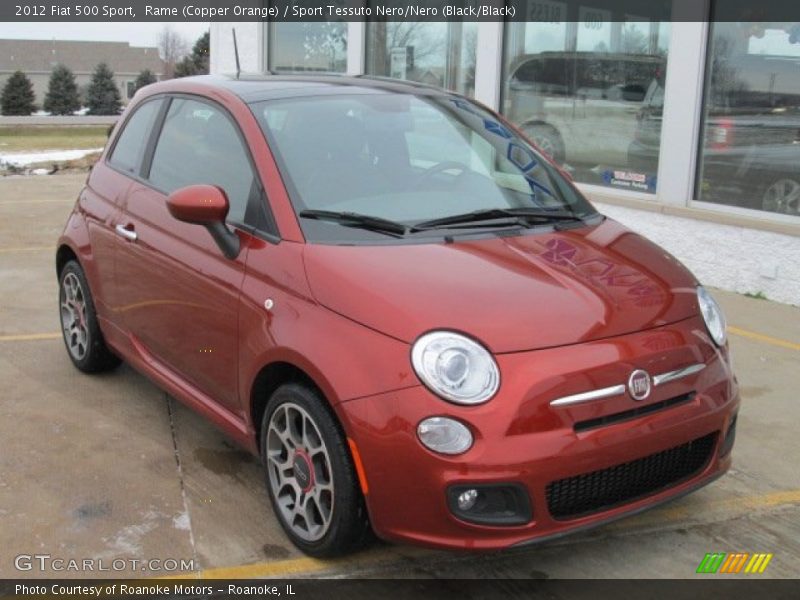 Front 3/4 View of 2012 500 Sport