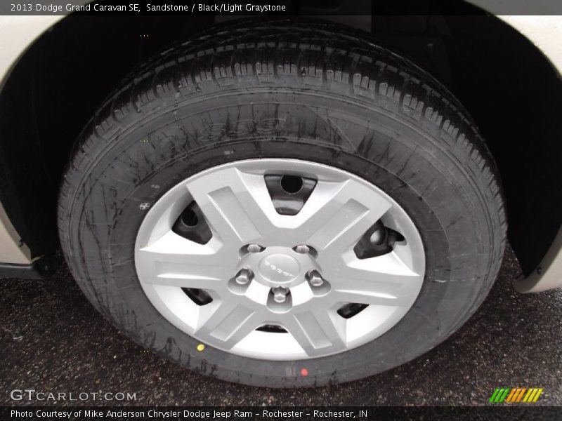 Sandstone / Black/Light Graystone 2013 Dodge Grand Caravan SE
