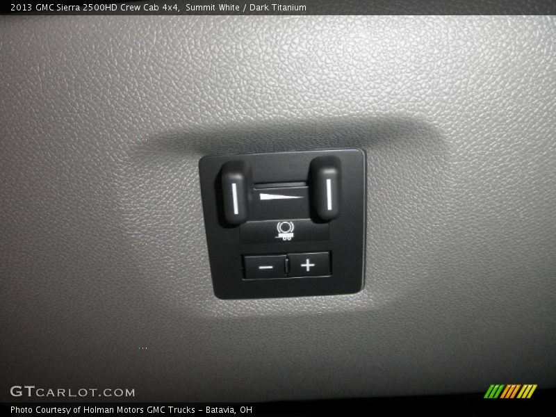 Summit White / Dark Titanium 2013 GMC Sierra 2500HD Crew Cab 4x4