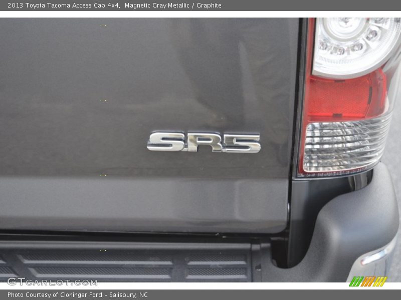 Magnetic Gray Metallic / Graphite 2013 Toyota Tacoma Access Cab 4x4