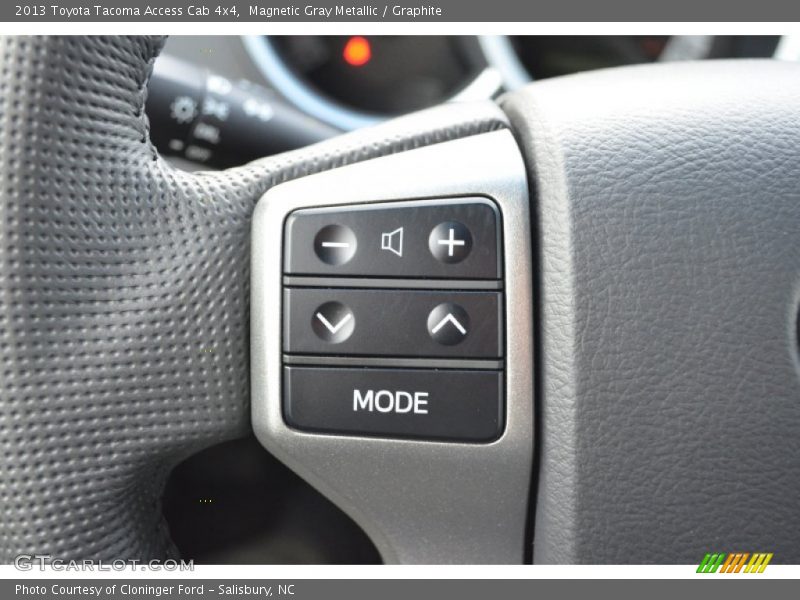 Magnetic Gray Metallic / Graphite 2013 Toyota Tacoma Access Cab 4x4