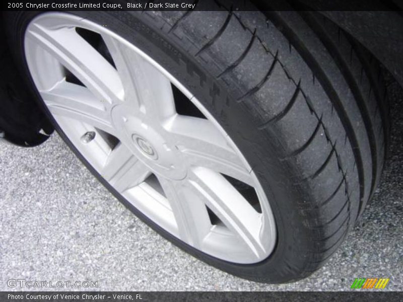 Black / Dark Slate Grey 2005 Chrysler Crossfire Limited Coupe