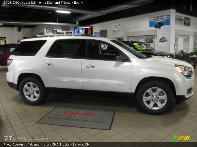 White Diamond Tricoat / Ebony 2013 GMC Acadia SLE