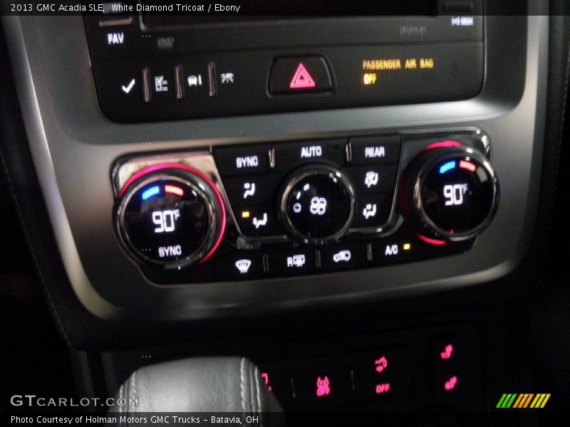 White Diamond Tricoat / Ebony 2013 GMC Acadia SLE
