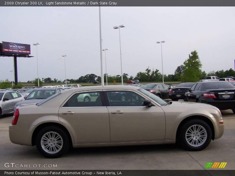 Light Sandstone Metallic / Dark Slate Gray 2009 Chrysler 300 LX