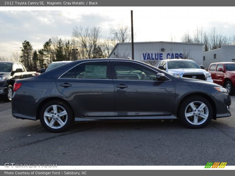 Magnetic Gray Metallic / Black 2012 Toyota Camry SE