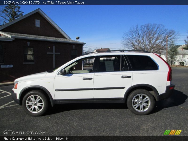 Ice White / Taupe/Light Taupe 2005 Volvo XC90 T6 AWD