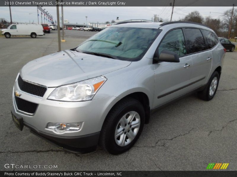 Silver Ice Metallic / Dark Gray/Light Gray 2010 Chevrolet Traverse LS