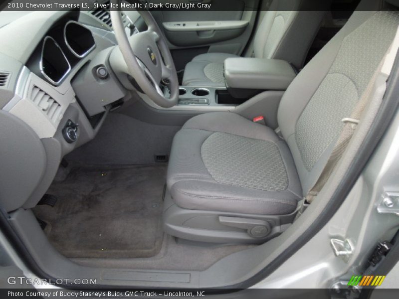 Silver Ice Metallic / Dark Gray/Light Gray 2010 Chevrolet Traverse LS