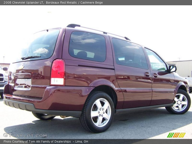 Bordeaux Red Metallic / Cashmere Beige 2008 Chevrolet Uplander LT