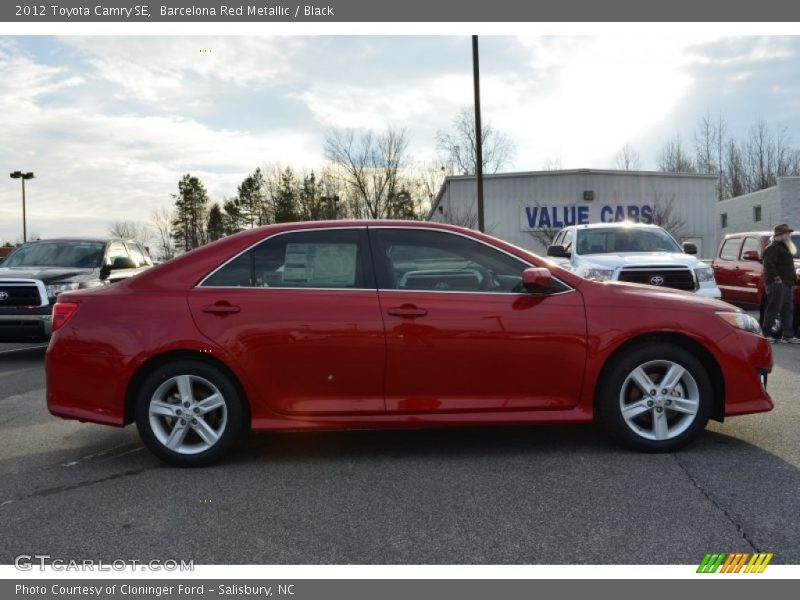 Barcelona Red Metallic / Black 2012 Toyota Camry SE