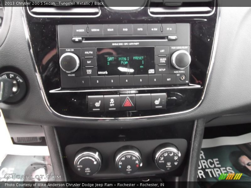 Tungsten Metallic / Black 2013 Chrysler 200 S Sedan