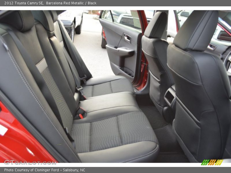 Barcelona Red Metallic / Black 2012 Toyota Camry SE