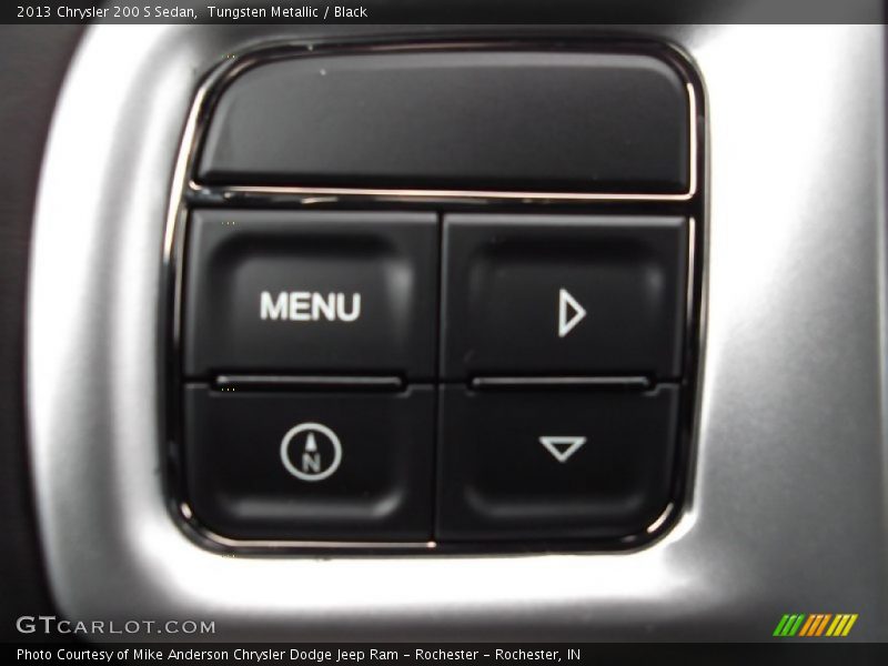 Tungsten Metallic / Black 2013 Chrysler 200 S Sedan