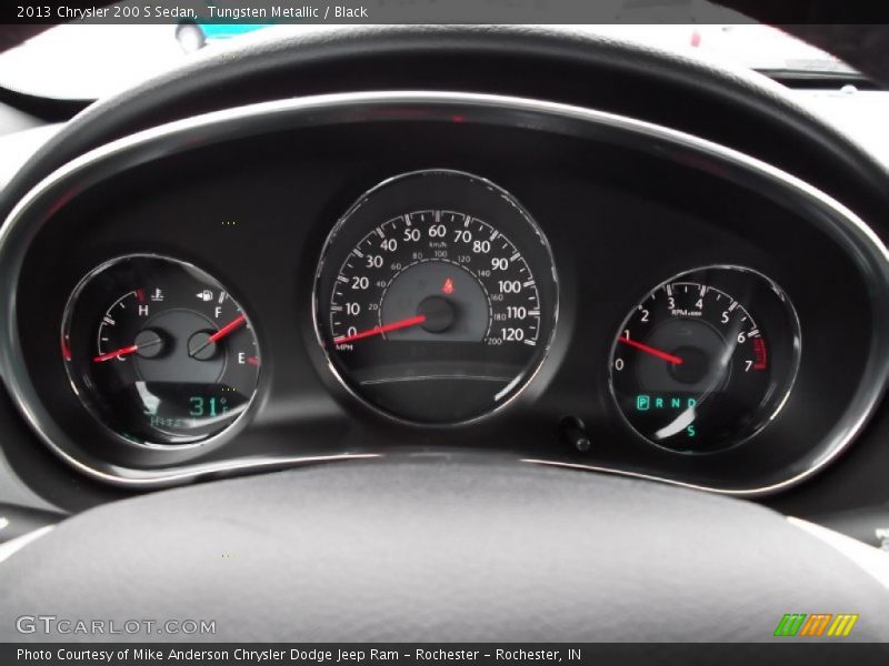 Tungsten Metallic / Black 2013 Chrysler 200 S Sedan