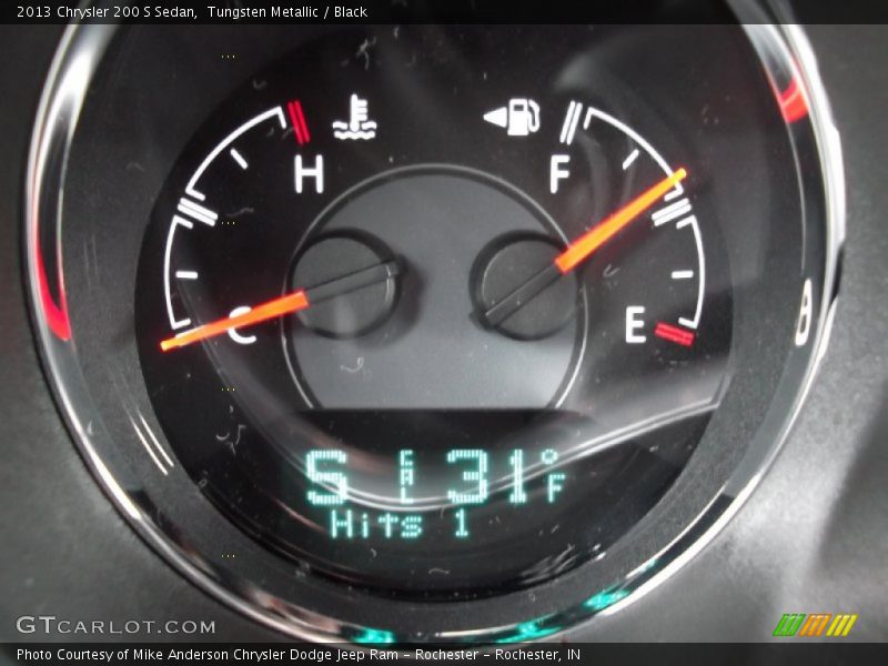 Tungsten Metallic / Black 2013 Chrysler 200 S Sedan