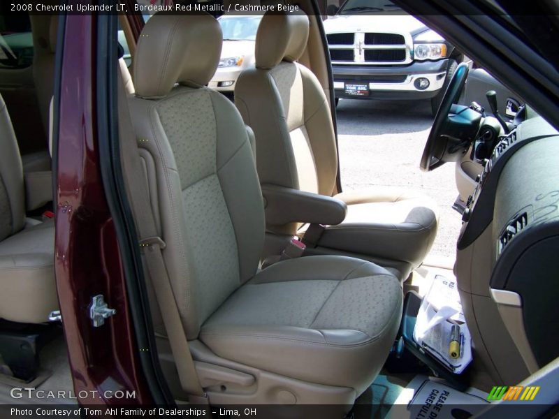 Bordeaux Red Metallic / Cashmere Beige 2008 Chevrolet Uplander LT
