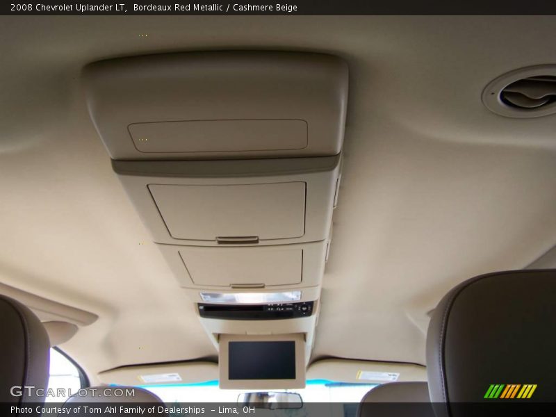 Bordeaux Red Metallic / Cashmere Beige 2008 Chevrolet Uplander LT
