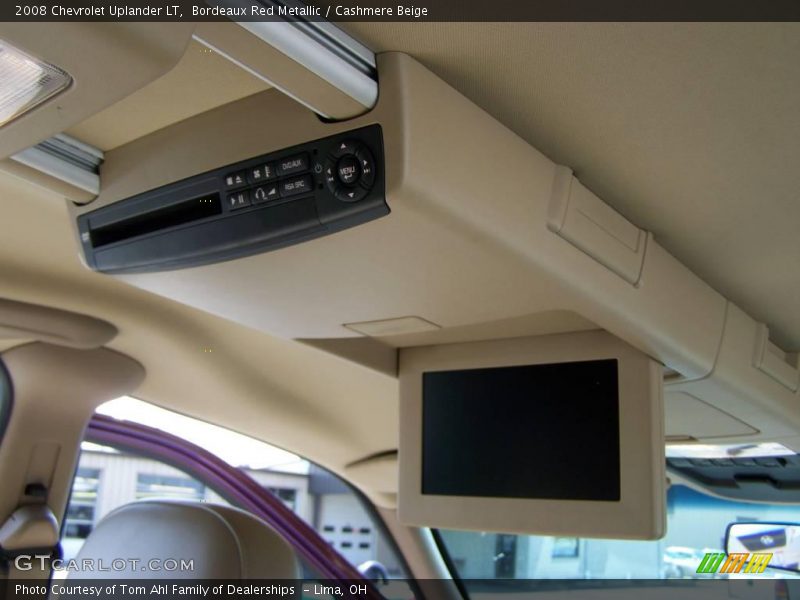 Bordeaux Red Metallic / Cashmere Beige 2008 Chevrolet Uplander LT