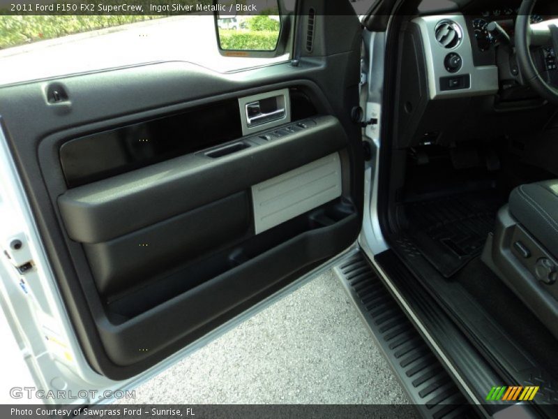 Ingot Silver Metallic / Black 2011 Ford F150 FX2 SuperCrew