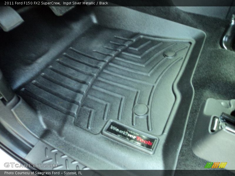 Ingot Silver Metallic / Black 2011 Ford F150 FX2 SuperCrew