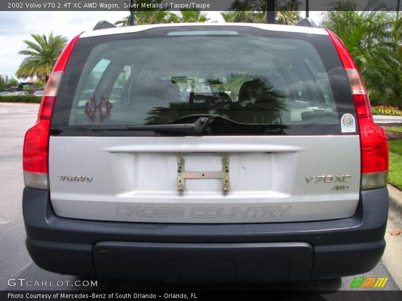 Silver Metallic / Taupe/Taupe 2002 Volvo V70 2.4T XC AWD Wagon