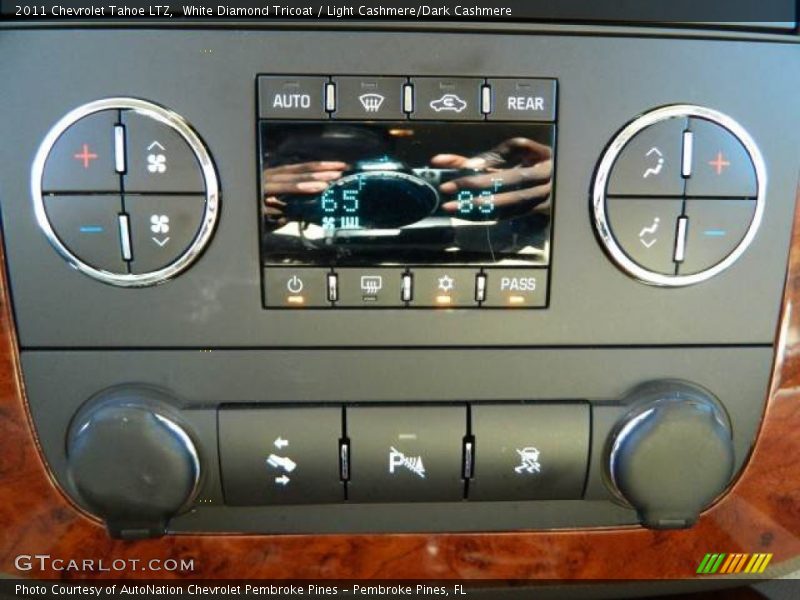 White Diamond Tricoat / Light Cashmere/Dark Cashmere 2011 Chevrolet Tahoe LTZ