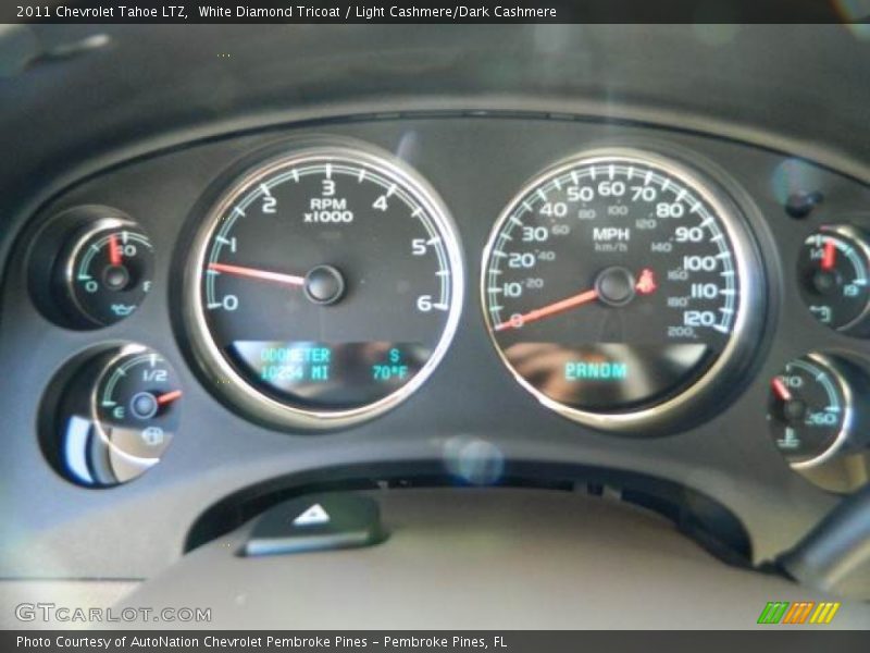 White Diamond Tricoat / Light Cashmere/Dark Cashmere 2011 Chevrolet Tahoe LTZ