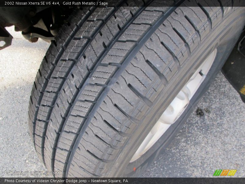 Gold Rush Metallic / Sage 2002 Nissan Xterra SE V6 4x4