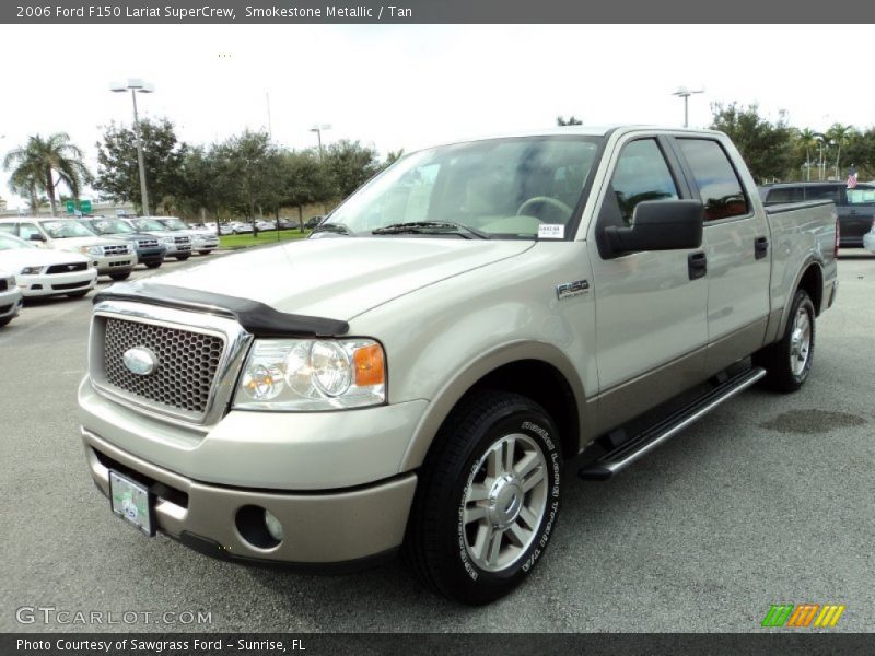 Front 3/4 View of 2006 F150 Lariat SuperCrew