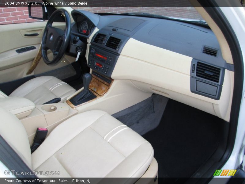 Alpine White / Sand Beige 2004 BMW X3 3.0i
