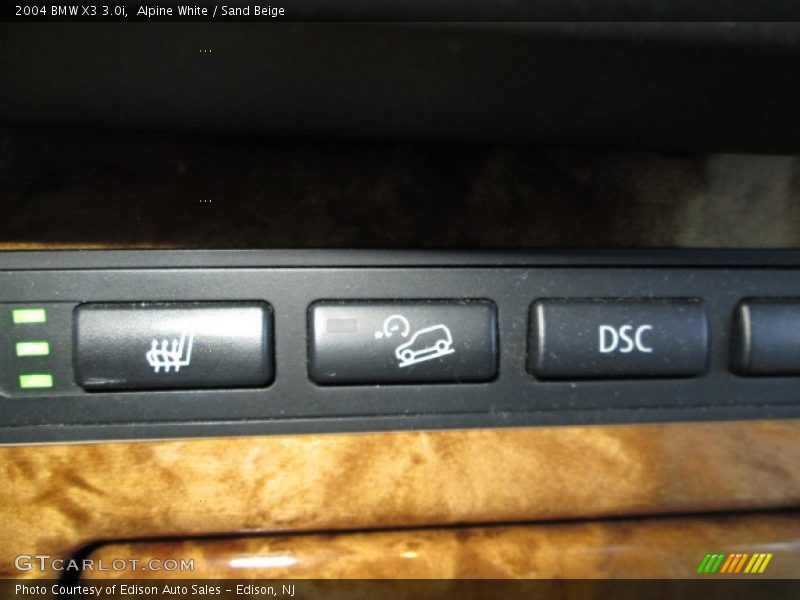 Alpine White / Sand Beige 2004 BMW X3 3.0i