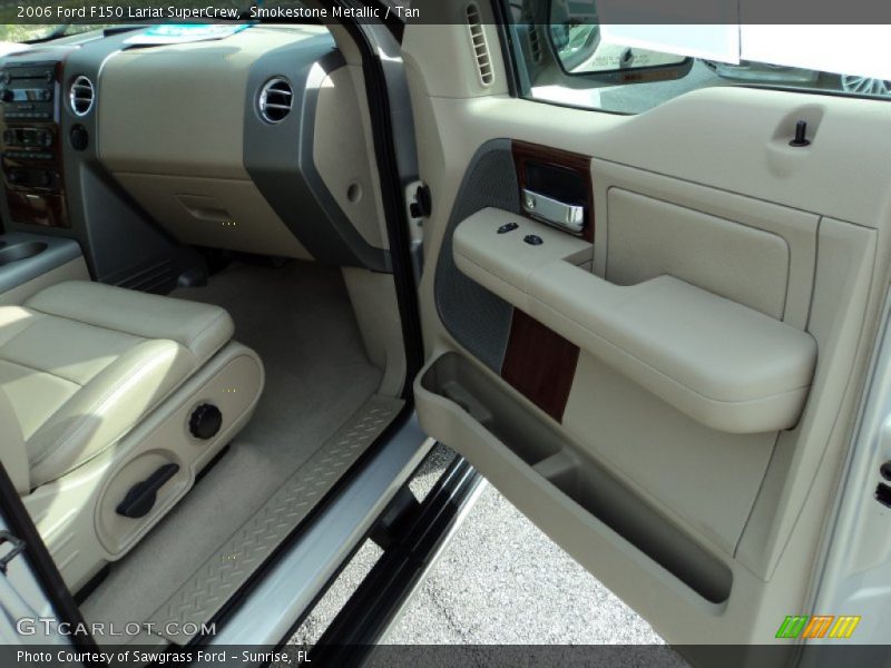 Smokestone Metallic / Tan 2006 Ford F150 Lariat SuperCrew